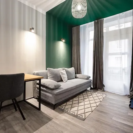 3-Zimmer-Apartment In Einer Ruhigen Seitenstrasse Im Nuernberg Nord Exterior foto
